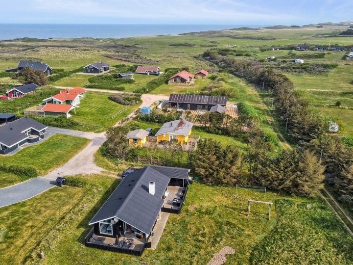 Büyülü Aile Anıları, Løkken 1076, Løkken, Denmark