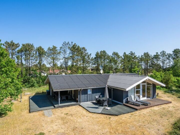 Büyülü Aile Anıları, Sæby 1042, Sæby, Denmark