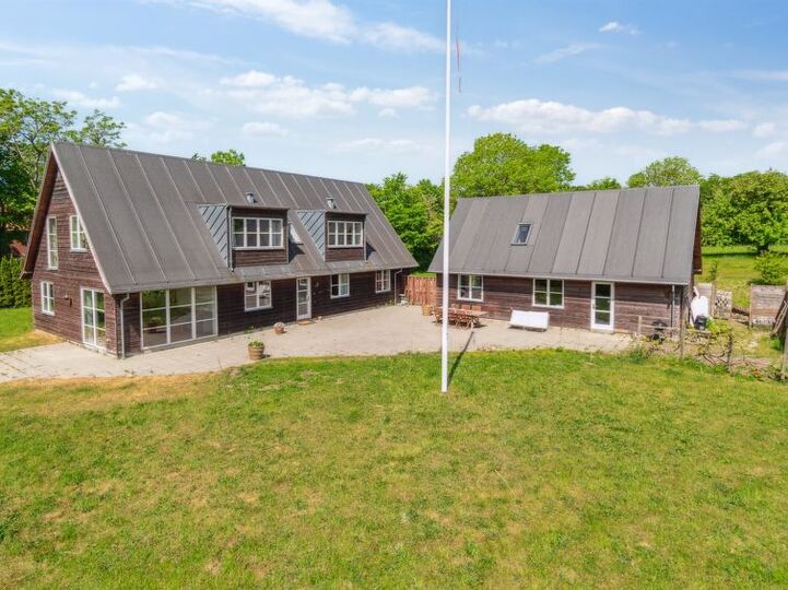Büyülü Aile Anıları, Knebel 1030, Knebel, Denmark