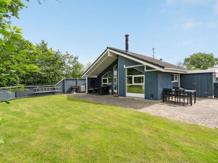 Büyülü Aile Anıları, Hemmet 1027, Hemmet, Denmark