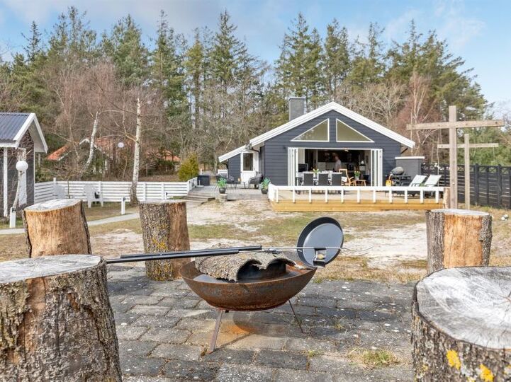 Lüks Ev, İdeal Konum, Aakirkeby 1101, Aakirkeby, Denmark