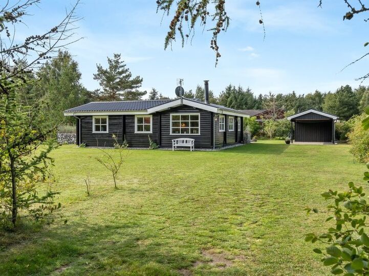 Evden uzaktaki eviniz, Ørsted 1012, Ørsted, Denmark