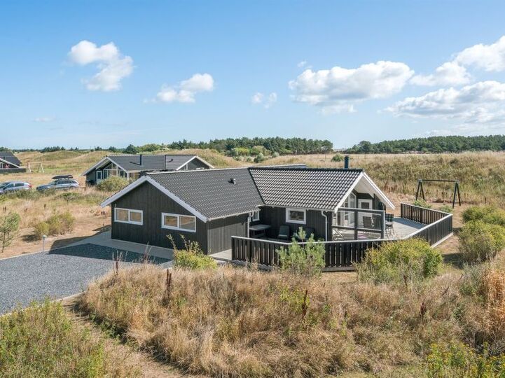 Evden uzaktaki eviniz, Hirtshals 1048