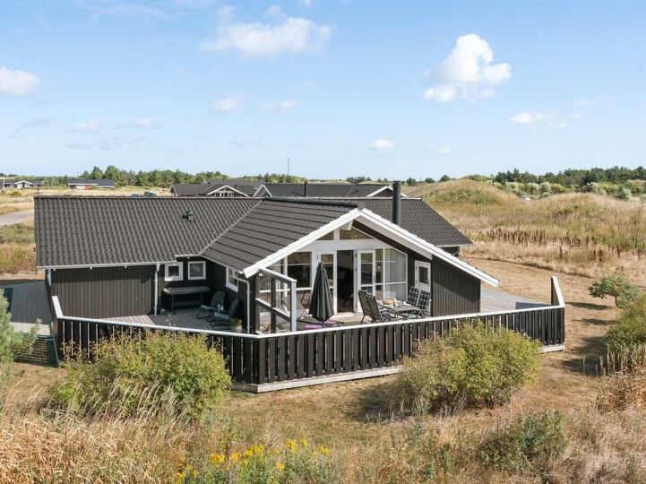 Evden uzaktaki eviniz, Hirtshals 1048