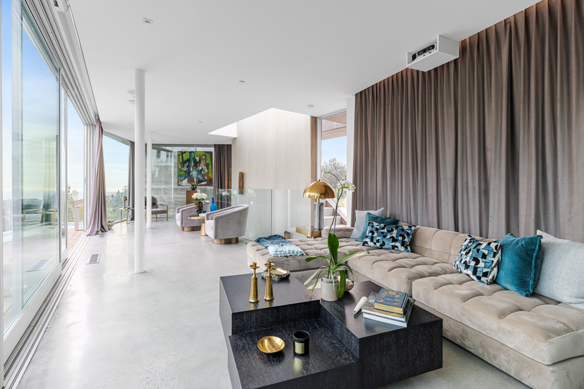 Hollywood'un Görkemi: G Residence