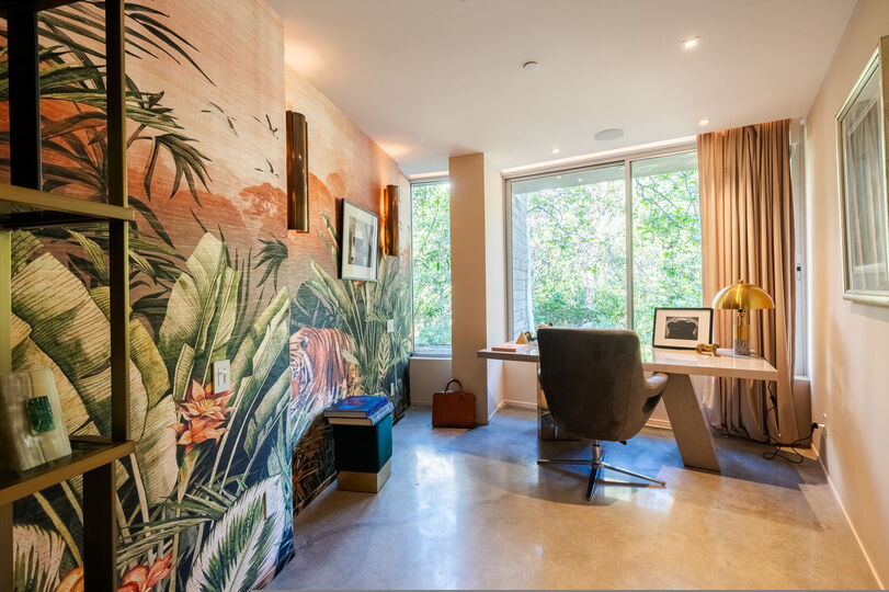 Hollywood'un Görkemi: G Residence