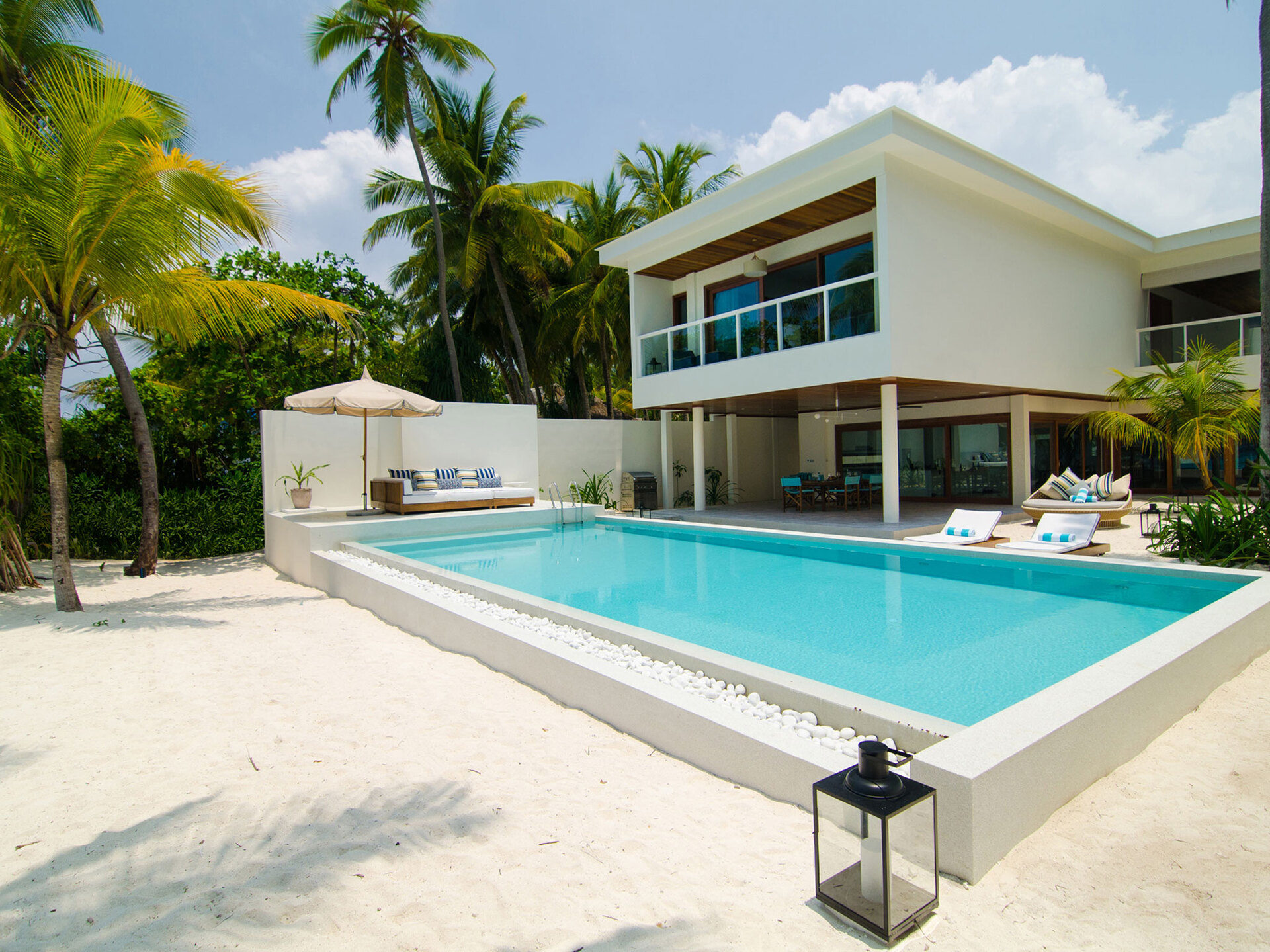 Seaside Serenity: 4 Yatak Odalı Mücevher, 1003