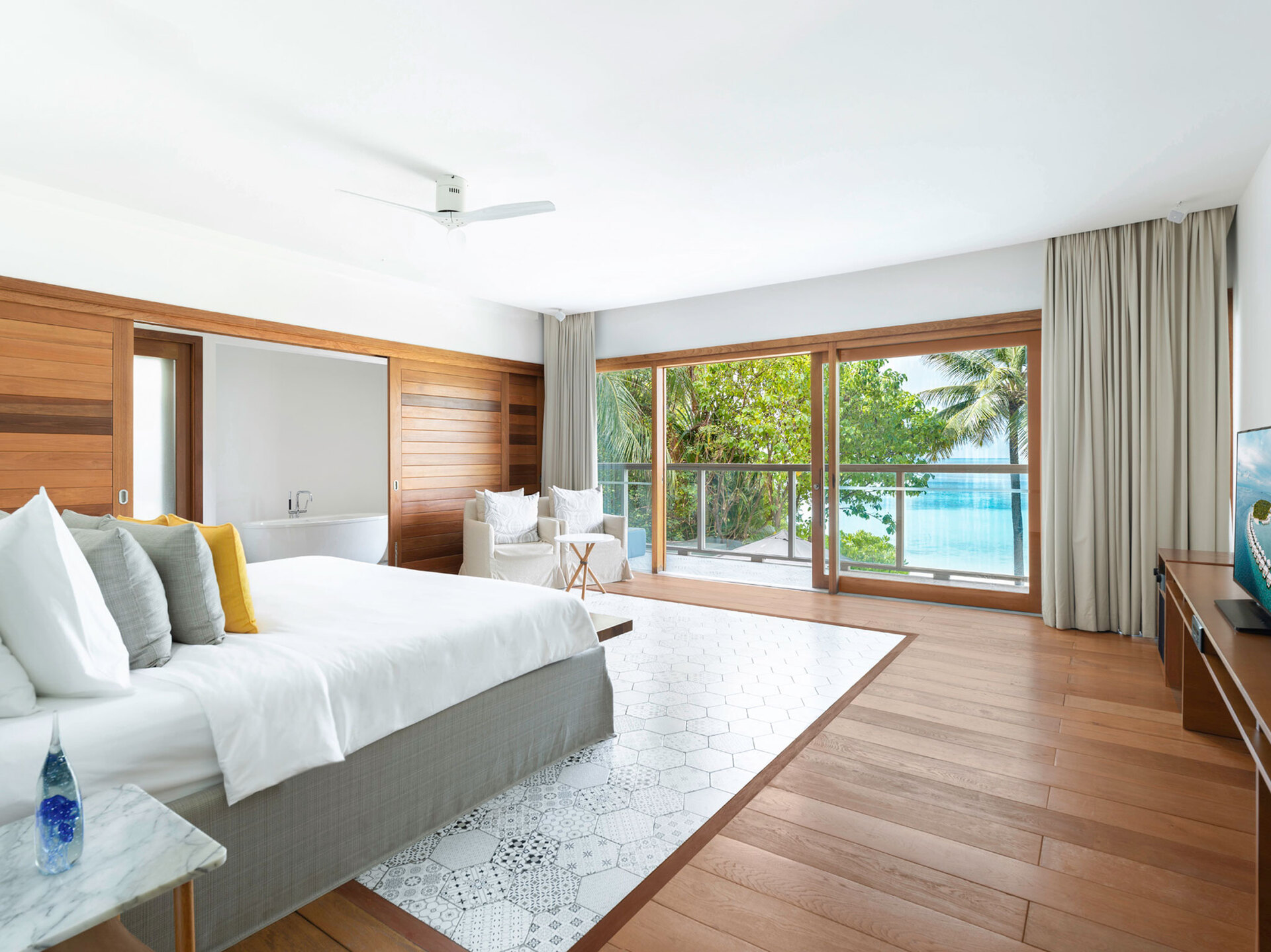 Paradise'da Şık 4 Yatak Odalı Villa, 1007