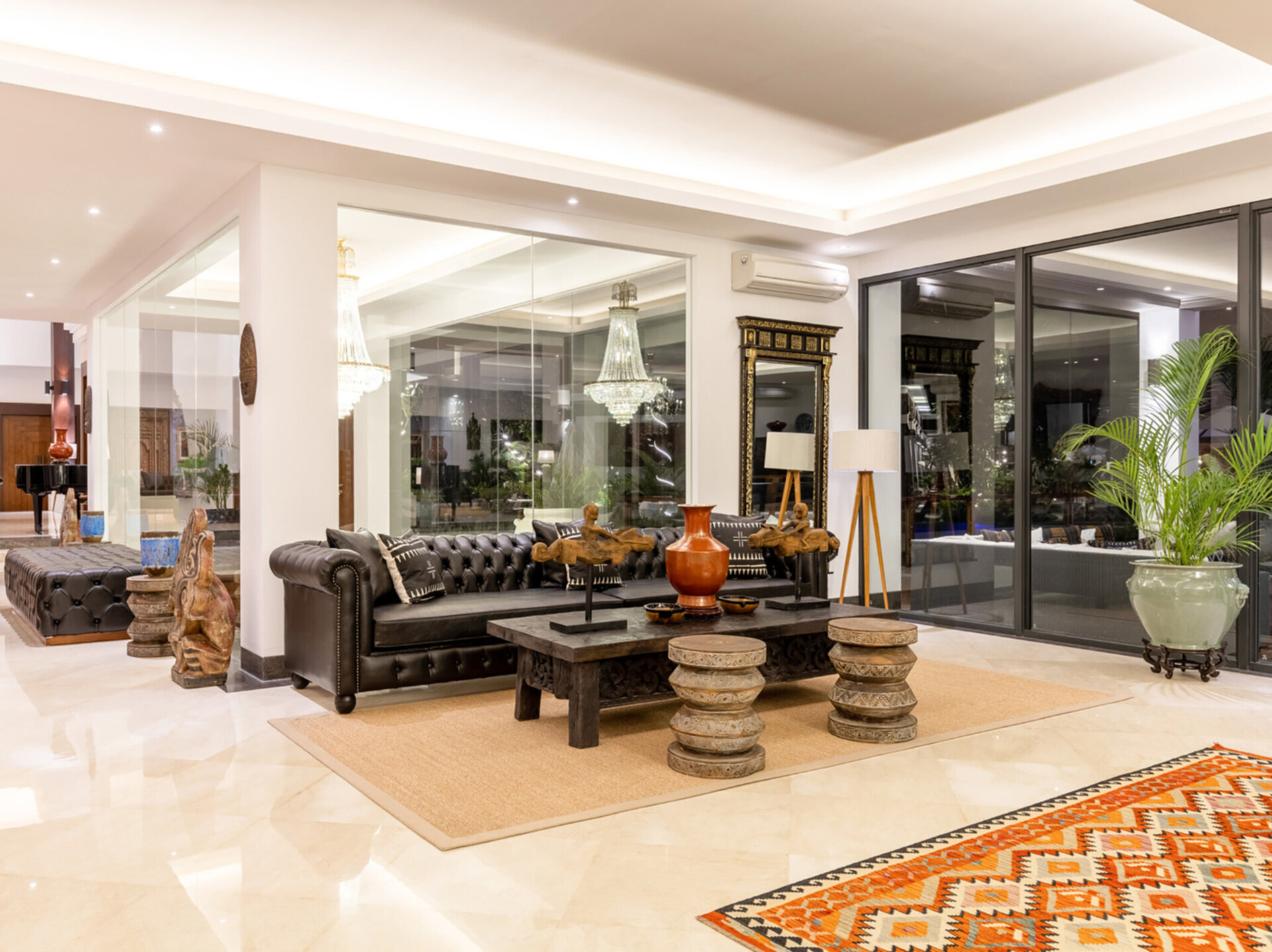 Tirtha Bayu Villa I - Multiple living rooms