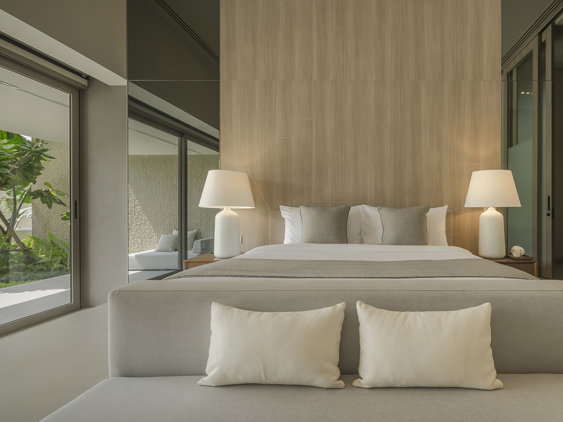 Veyla - Sea Villa - Minimal bedroom design