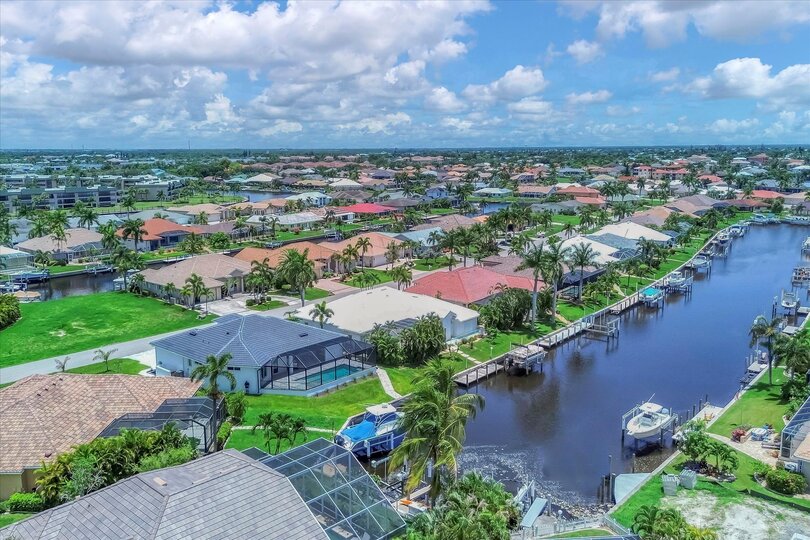 Beautiful brand new Punta Gorda pool home with water view