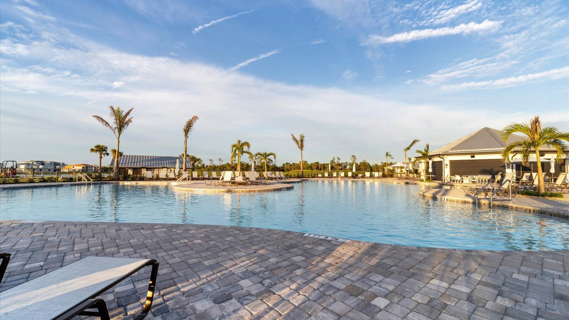 Heritage Landing clubhouse community pool