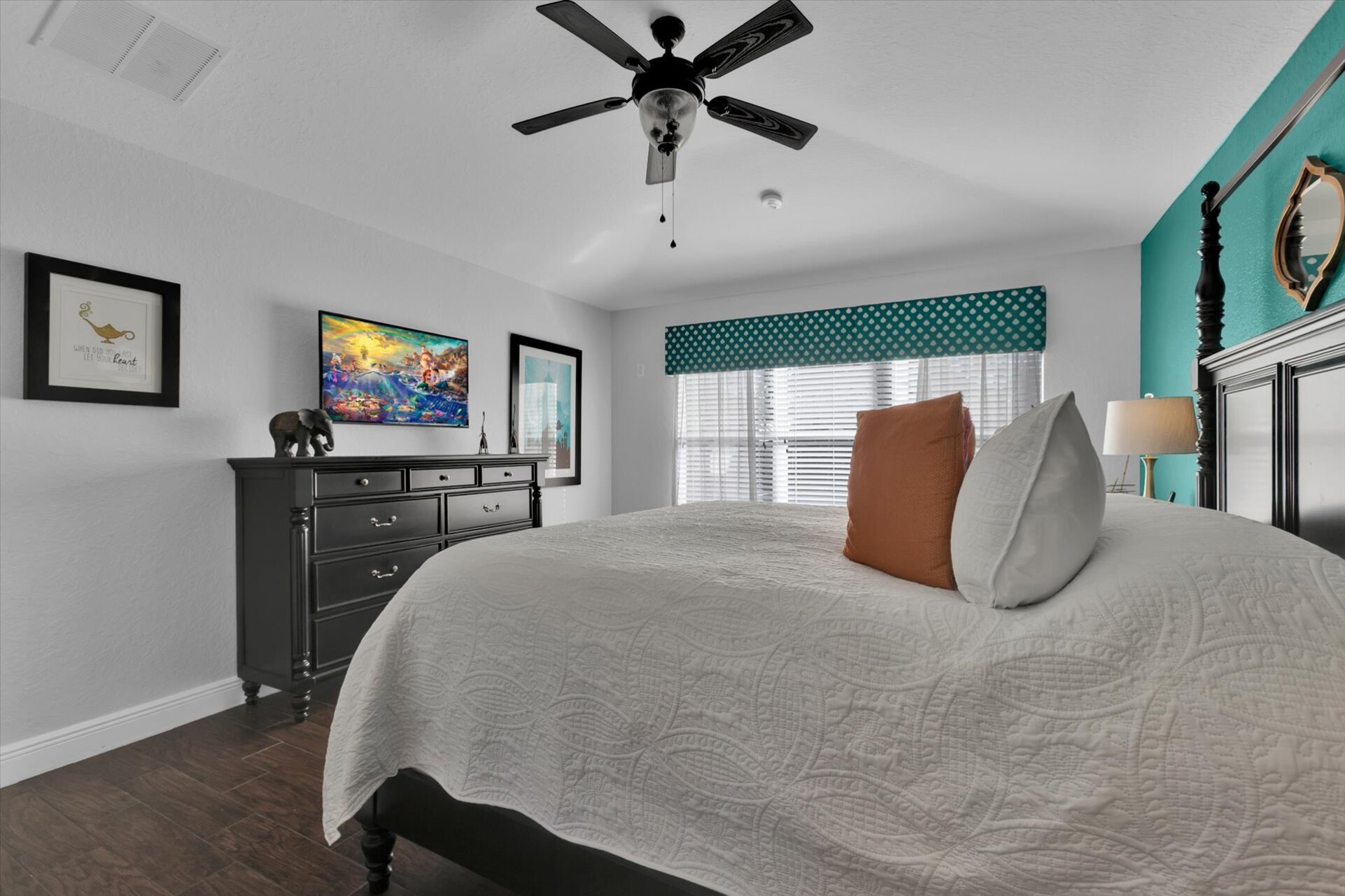 Master King Bedroom 1 (Angle)
43" Smart TV
