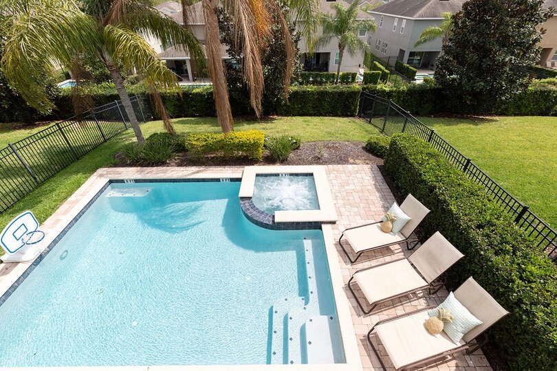 Orlando Villa 1000'de Büyülü Bir Kaçamakta Hayallerinizi Gerçekleştirin
