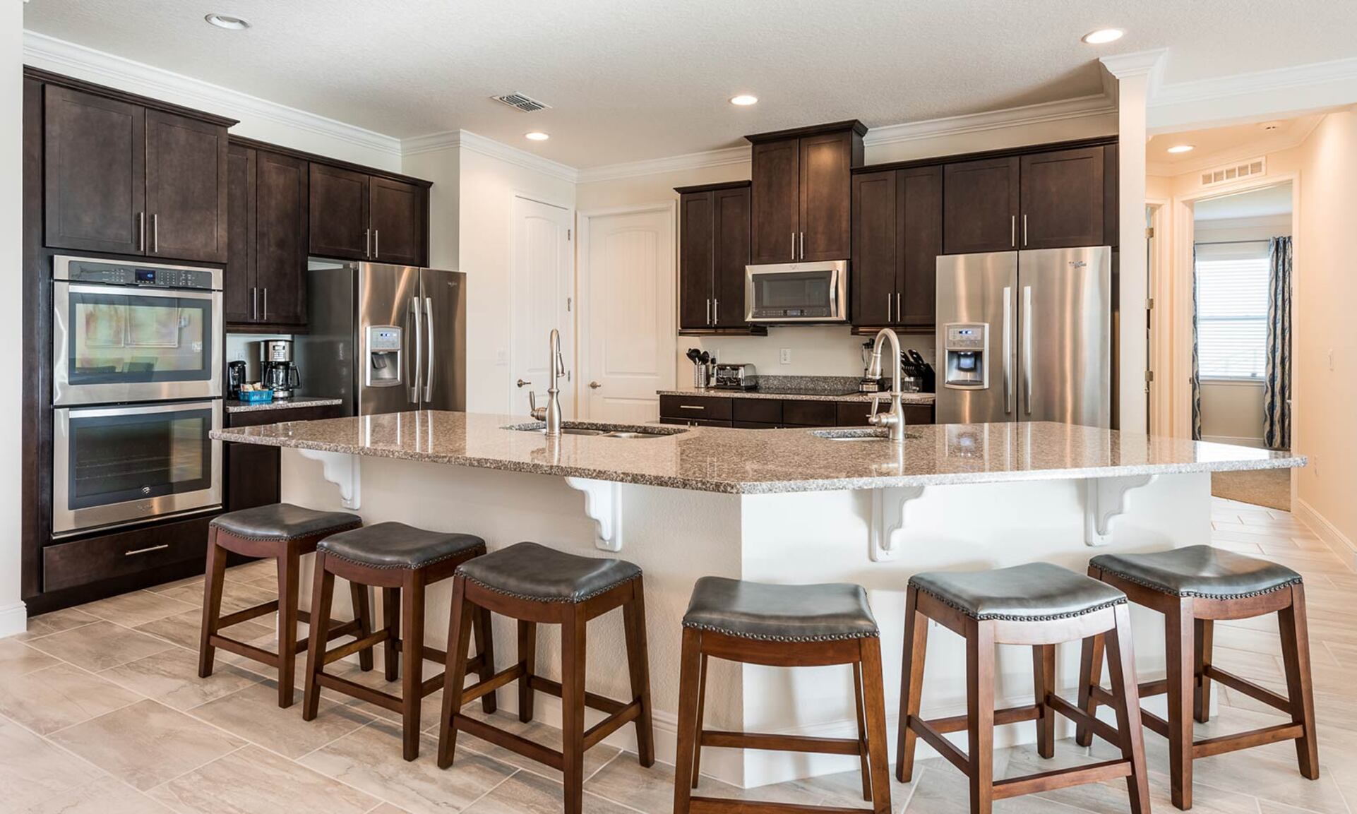 Lüks ve Eğlence Sizi Cennetinizde Bekliyor, Orlando Villa 1000