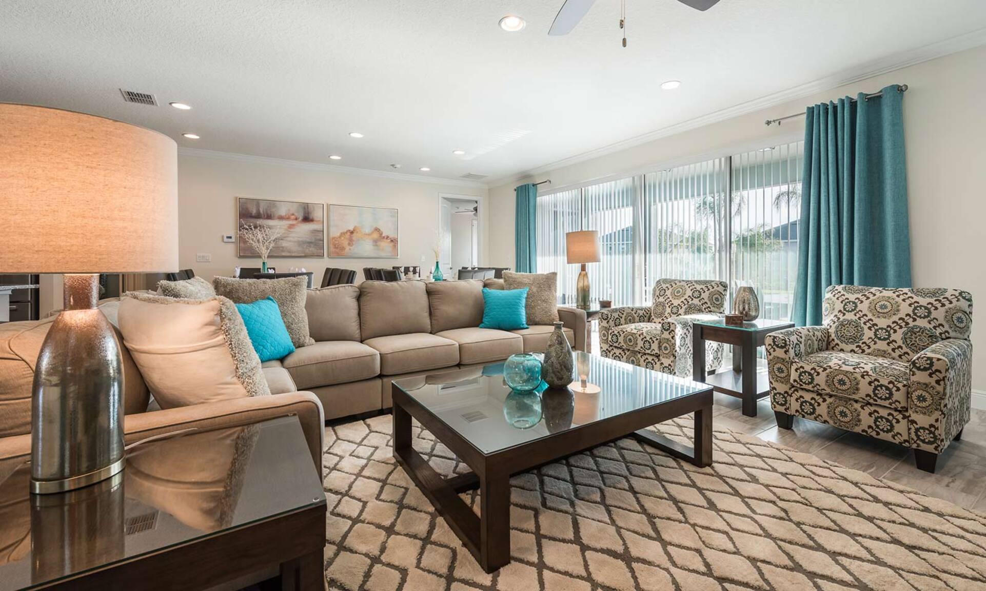 Lüks ve Eğlence Sizi Cennetinizde Bekliyor, Orlando Villa 1000