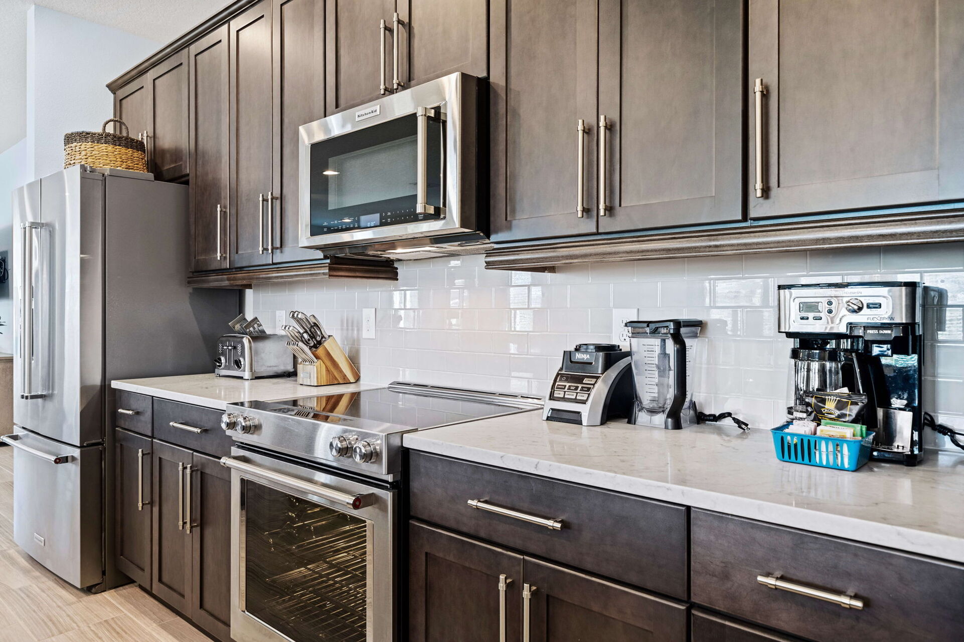 Hayallerinizdeki saklı cennette rahatlayın ve yenilenin: Orlando Villa 1000