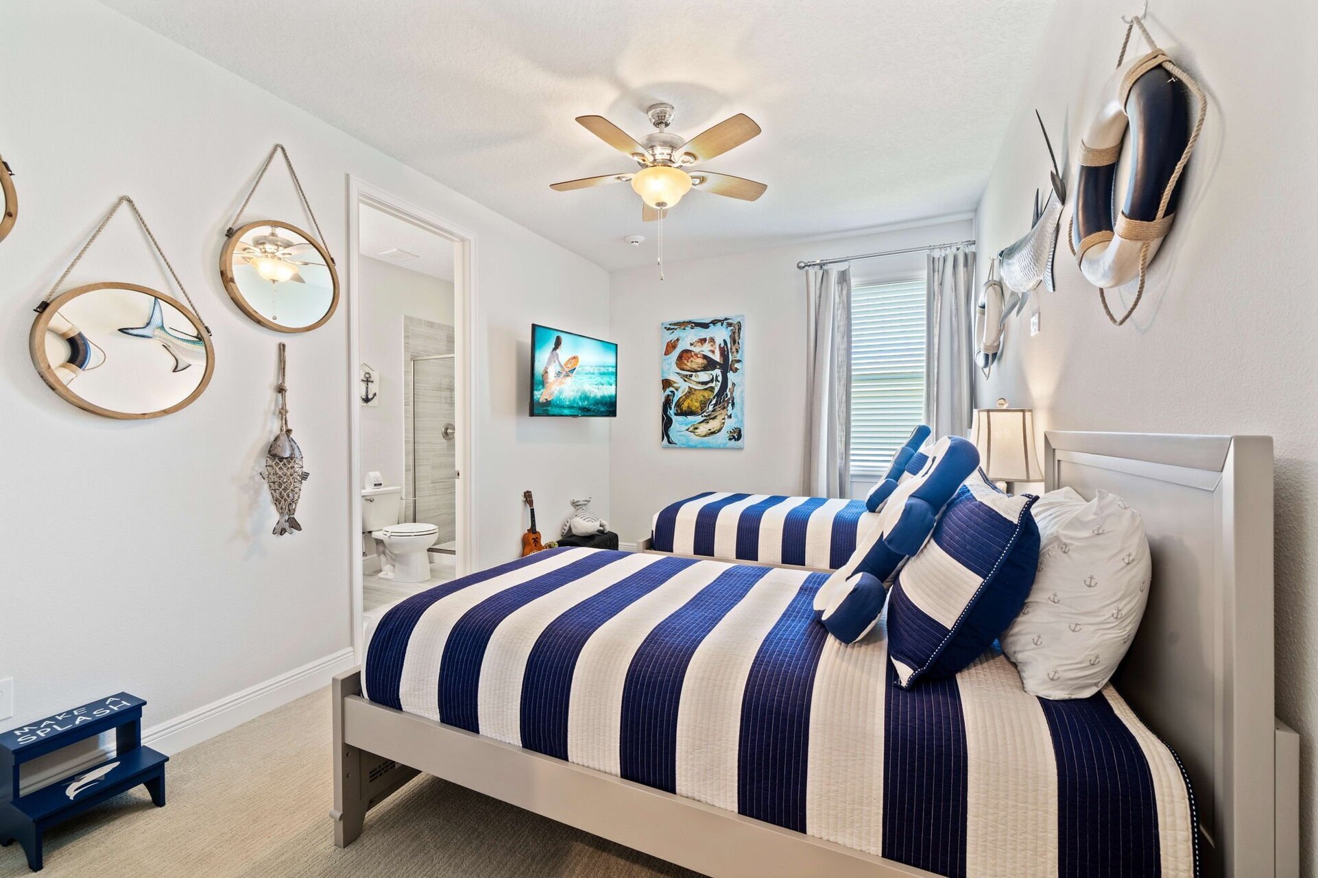 Hayallerinizdeki saklı cennette rahatlayın ve yenilenin: Orlando Villa 1000