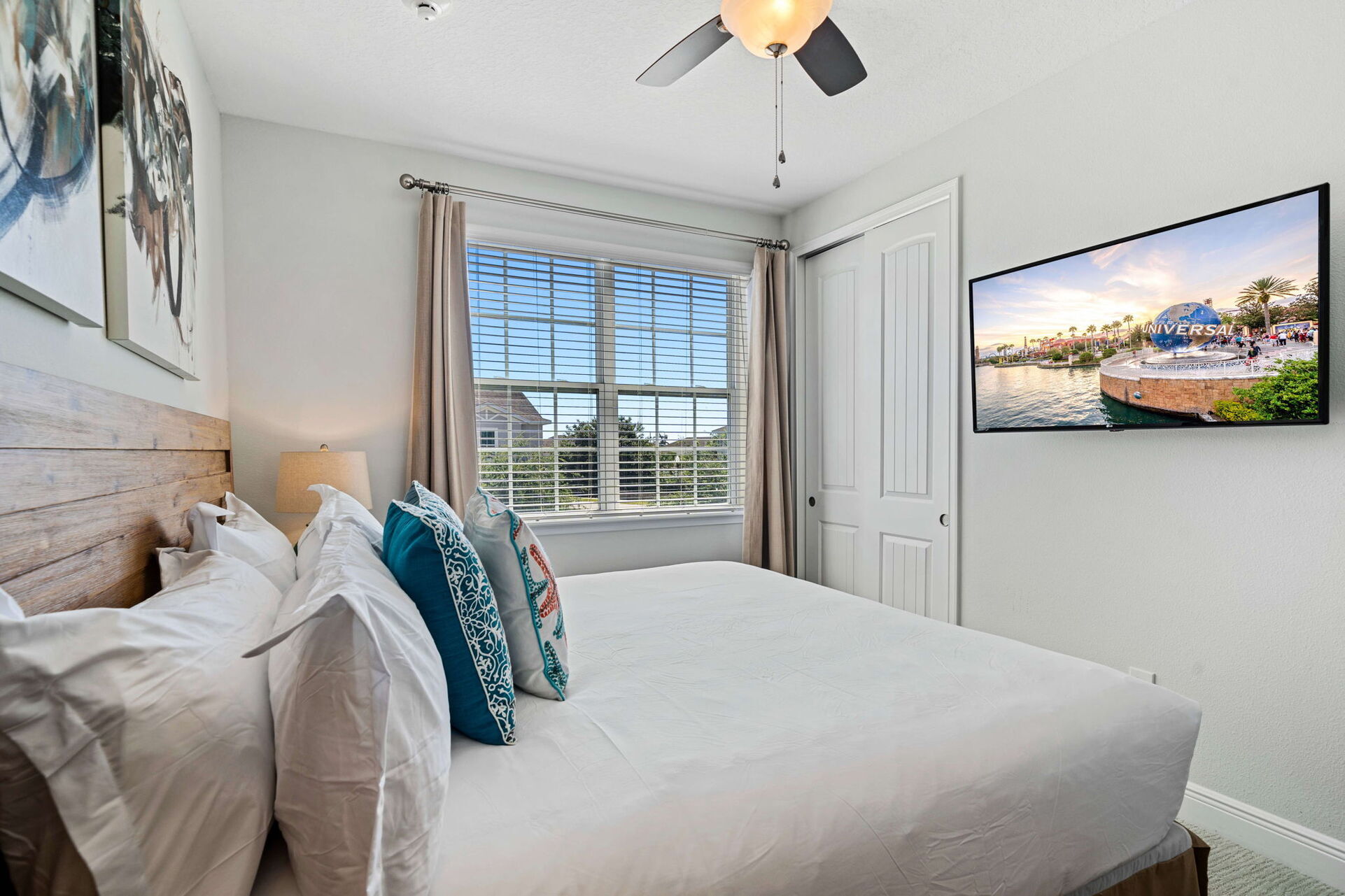 Hayallerinizdeki saklı cennette rahatlayın ve yenilenin: Orlando Villa 1000
