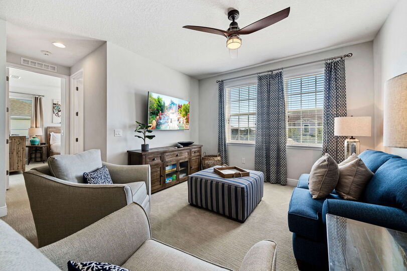 Hayallerinizdeki saklı cennette rahatlayın ve yenilenin: Orlando Villa 1000