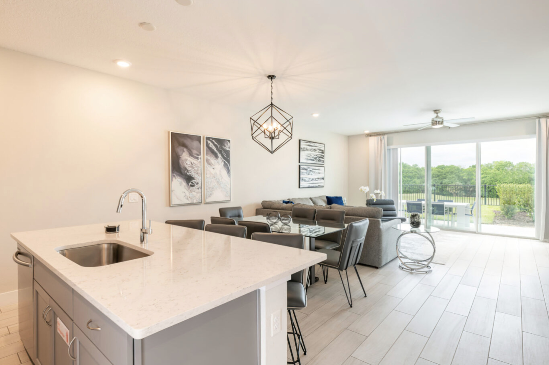 Şık Tatil Kaçamağınız Sizi Bekliyor, Orlando Townhome 1000