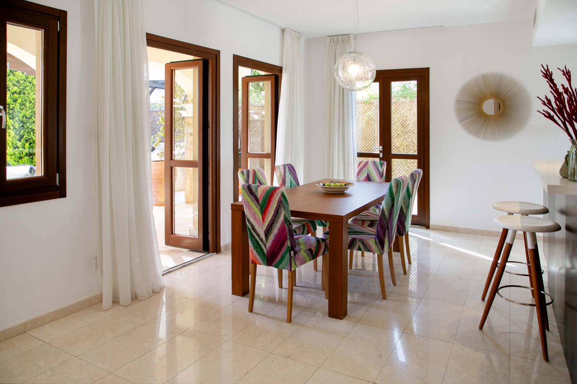 Eşsiz Zarafet ve Huzur Sunan Lüks Villa Tatili