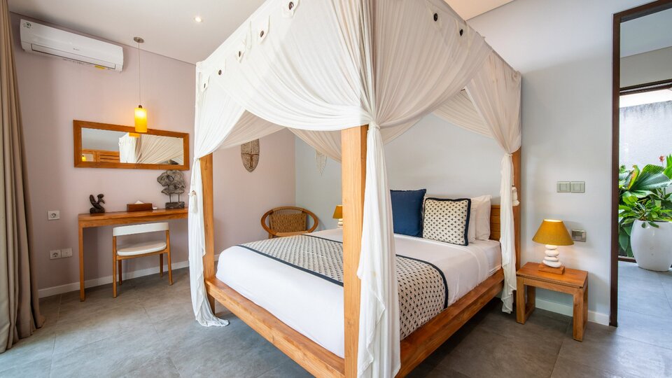 Bali, Seminyak'ta Lüks 6 Yatak Odalı Villa Villa 2245