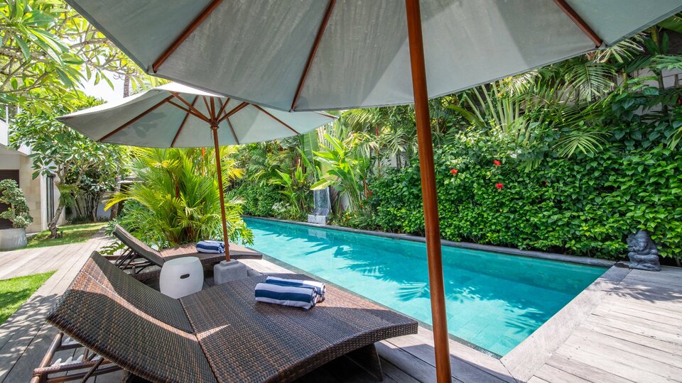 Bali, Seminyak'ta Lüks 6 Yatak Odalı Villa Villa 2245