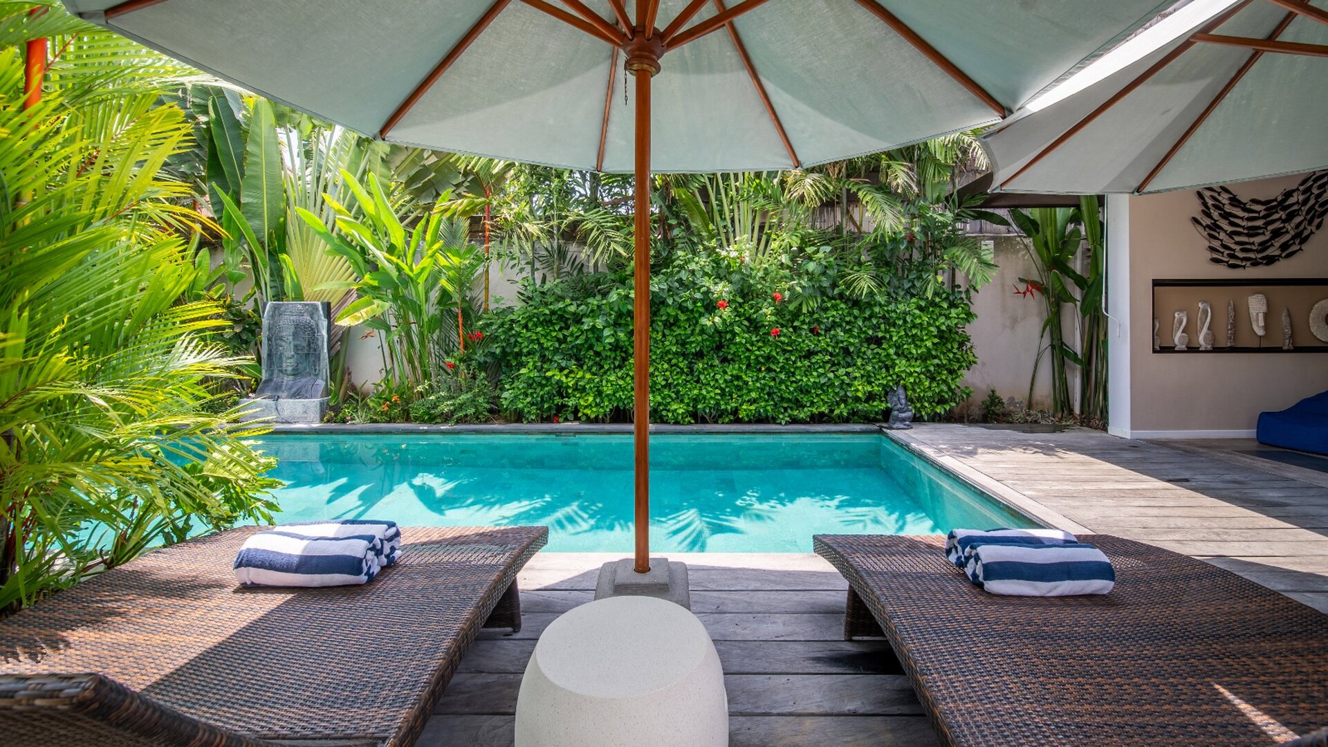 Bali, Seminyak'ta Lüks 6 Yatak Odalı Villa Villa 2245