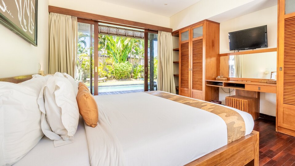 Seminyak'ta Kendi 5 Yıldızlı Özel Villanızı En İyi Fiyata Kiralayın, Bali Villa 2246