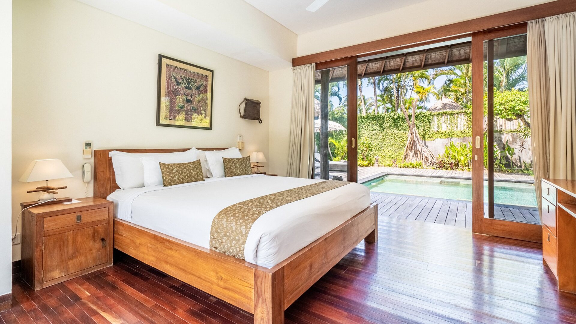 Seminyak'ta Kendi 5 Yıldızlı Özel Villanızı En İyi Fiyata Kiralayın, Bali Villa 2246