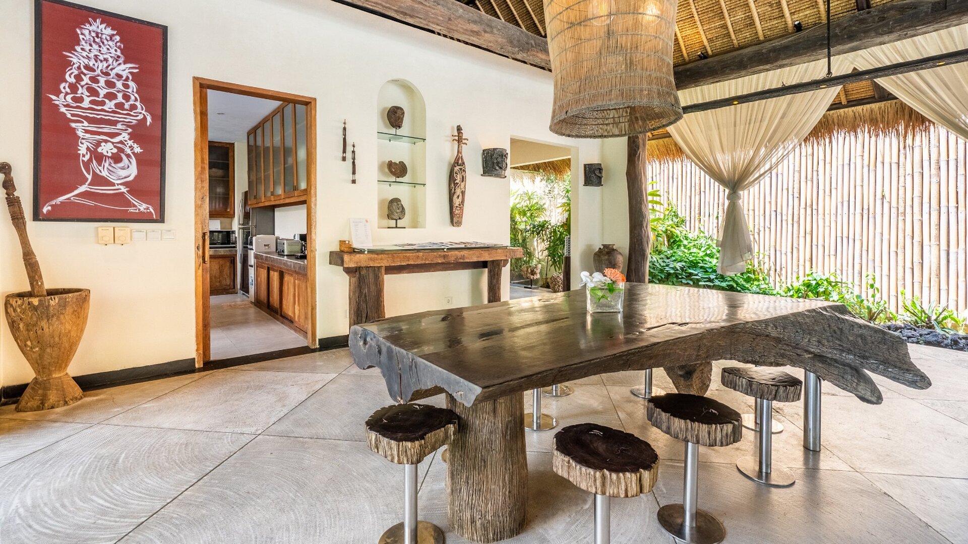 Seminyak'ta Kendi 5 Yıldızlı Özel Villanızı En İyi Fiyata Kiralayın, Bali Villa 2246