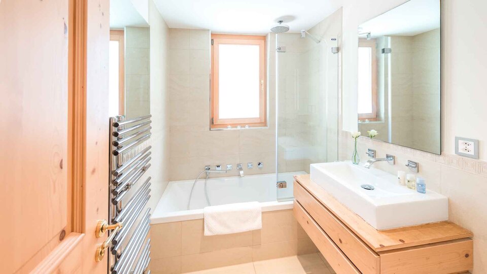 Lüks Alp Huzuruna Kaçışınızı Yükseltin, Valais Chalet 1389