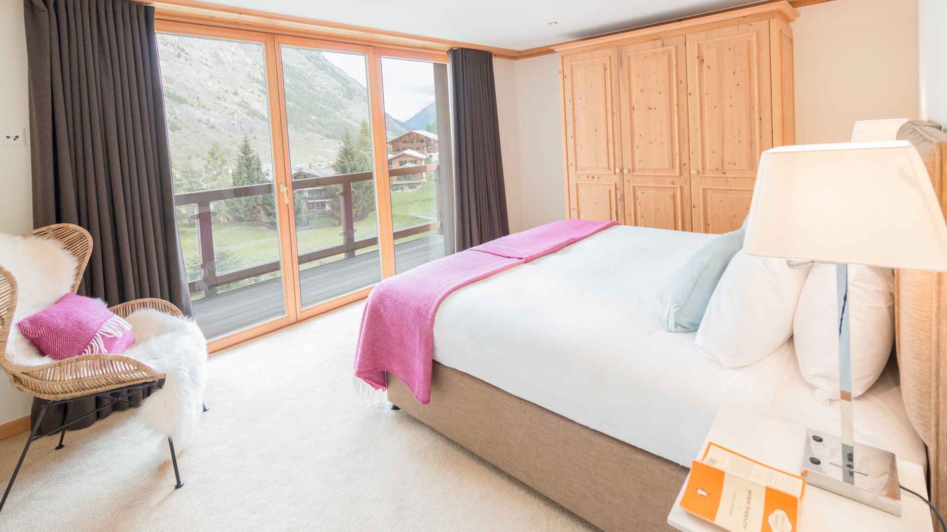 Lüks Alp Huzuruna Kaçışınızı Yükseltin, Valais Chalet 1389