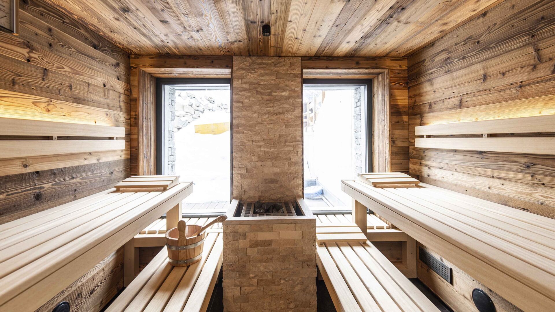 Doğanın Görkemini ve Muhteşem Lüksü Kucaklayın, Valais Chalet 1392