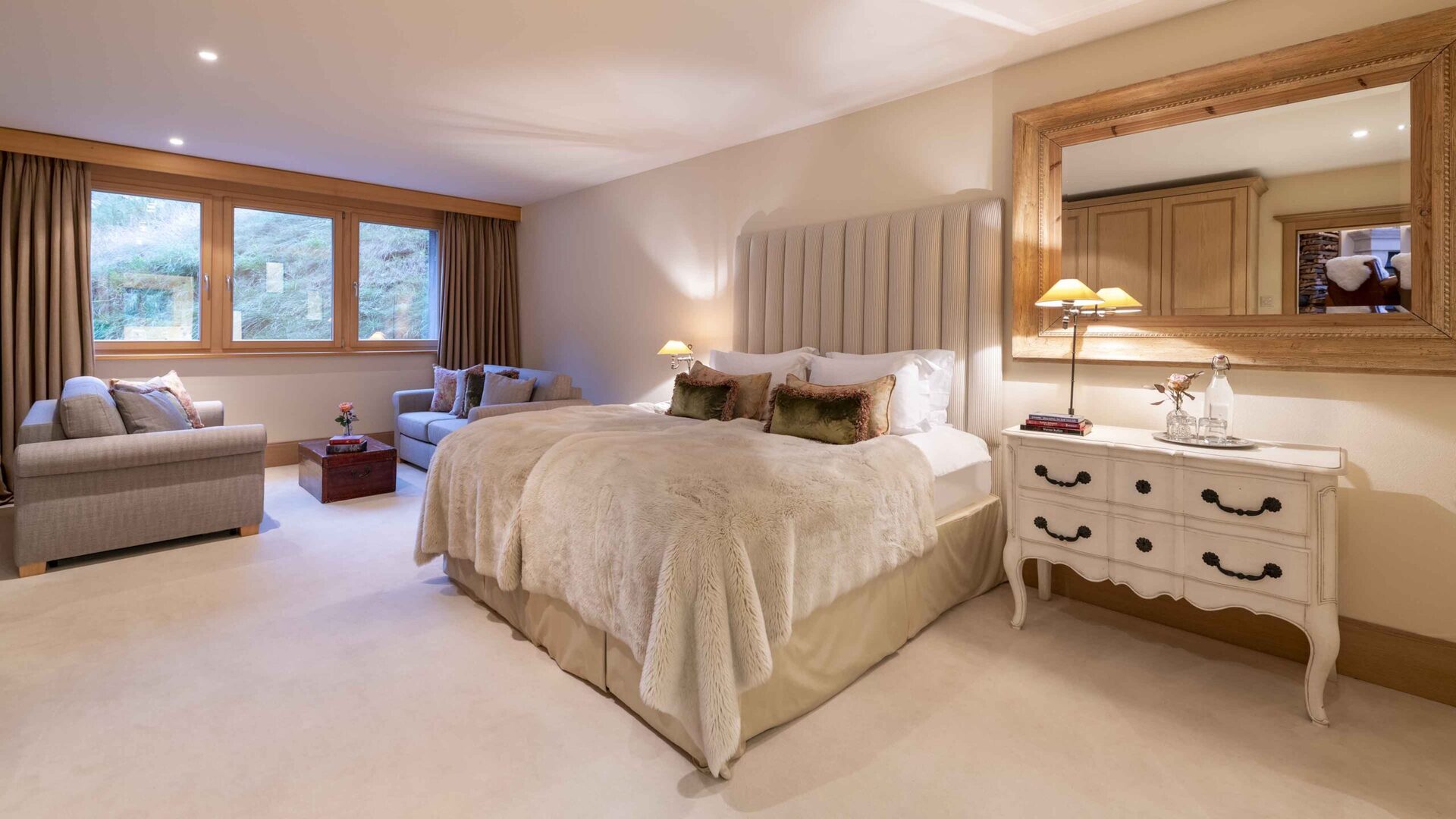 Zermatt Chalet 1000'de En Üstün Alp Lüks Macerasının Tadını Çıkarın