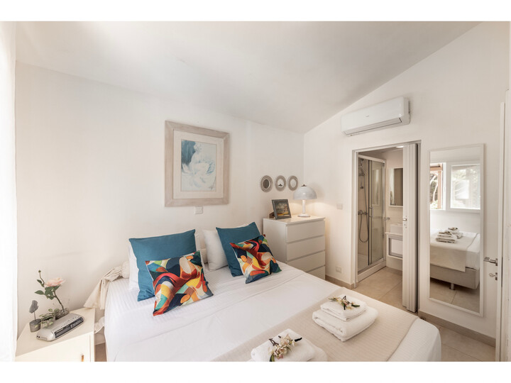 5 Yıldızlı Villa Tatilleri, Protaras Villa 1720'yi gururla sunar.
