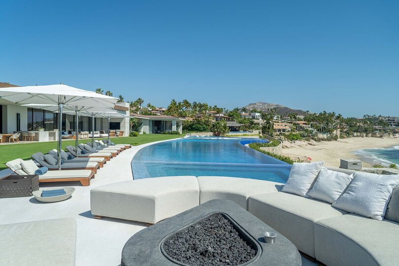 Cabo San Jose Villa 1048'de Lüksün Özünü Keşfedin: Sahil Cennetiniz Sizi Bekliyor