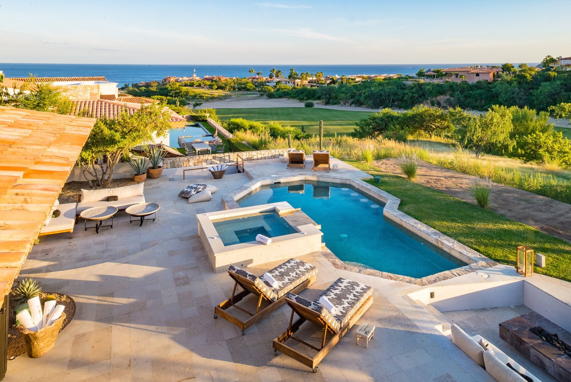 Cabo San Lucas Villa 1049'da Cennete Kaçış: Lüks Sığınağınız