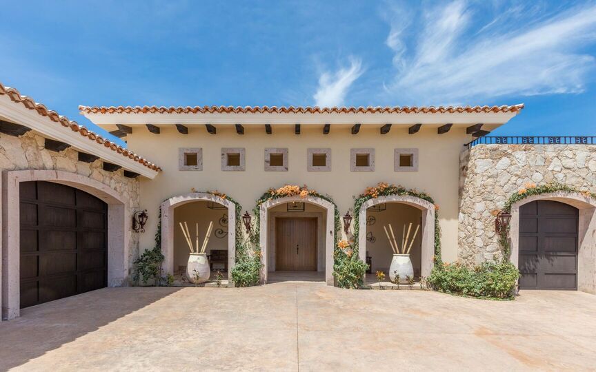 Cabo San Lucas'ın Diamante bölgesinin kalbinde lüks bir kaçamak: Villa 1051