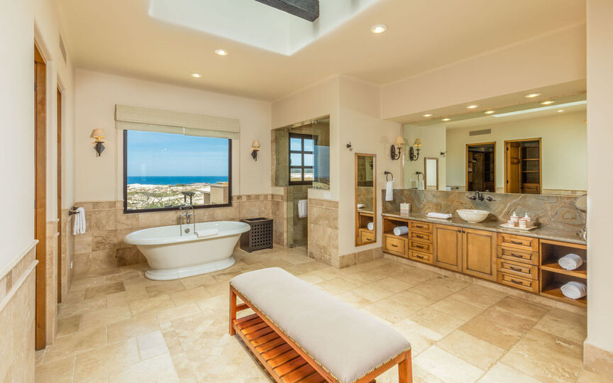Cabo San Lucas'ın Diamante bölgesinin kalbinde lüks bir kaçamak: Villa 1051