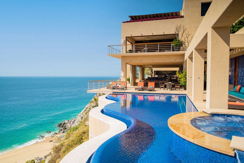 Cabo San Lucas Villa 1053'te Eşsiz Lüks ve Unutulmaz Manzaralar Sizi Bekliyor