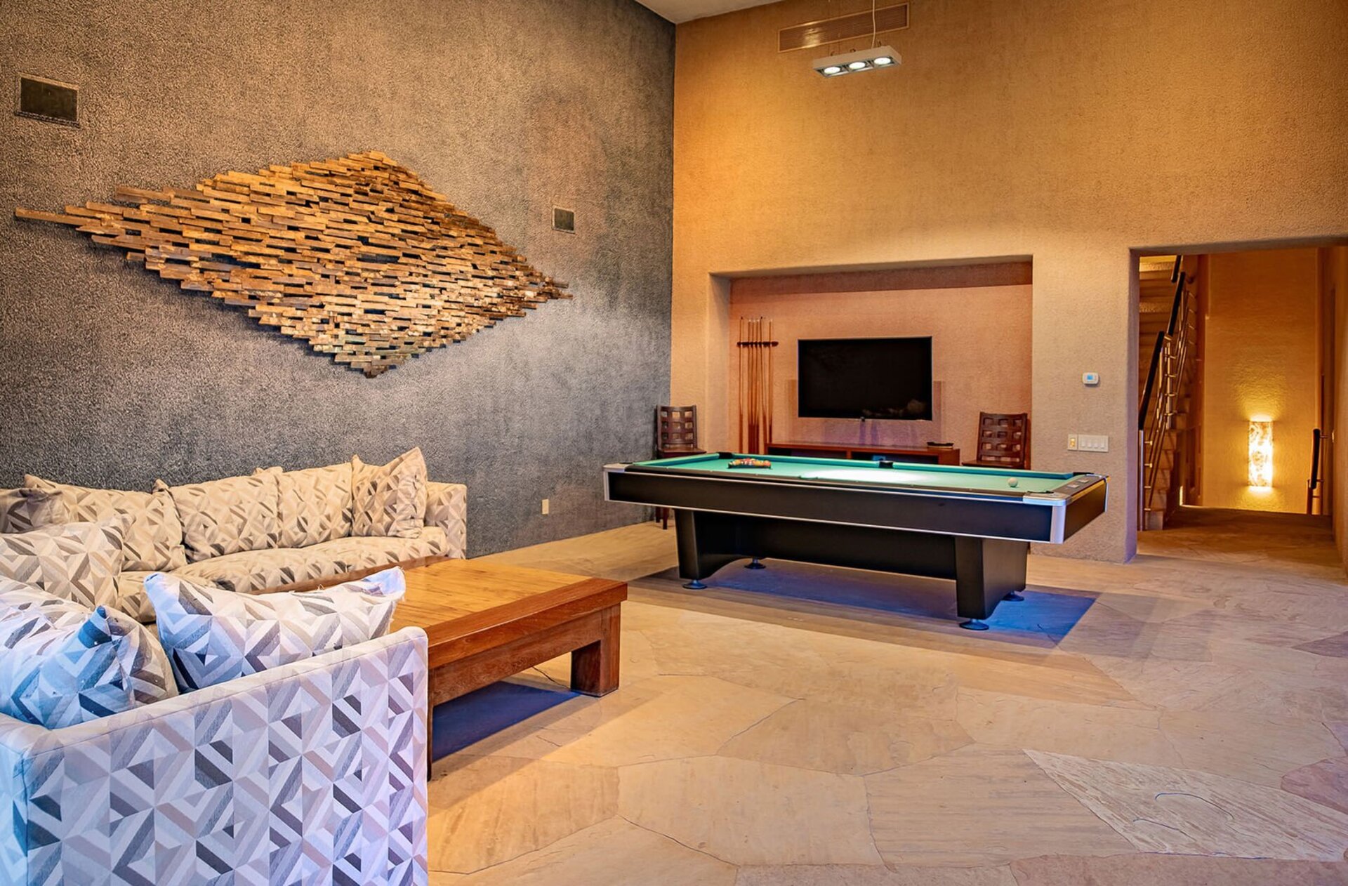 Cabo San Lucas Villa 1053'te Eşsiz Lüks ve Unutulmaz Manzaralar Sizi Bekliyor