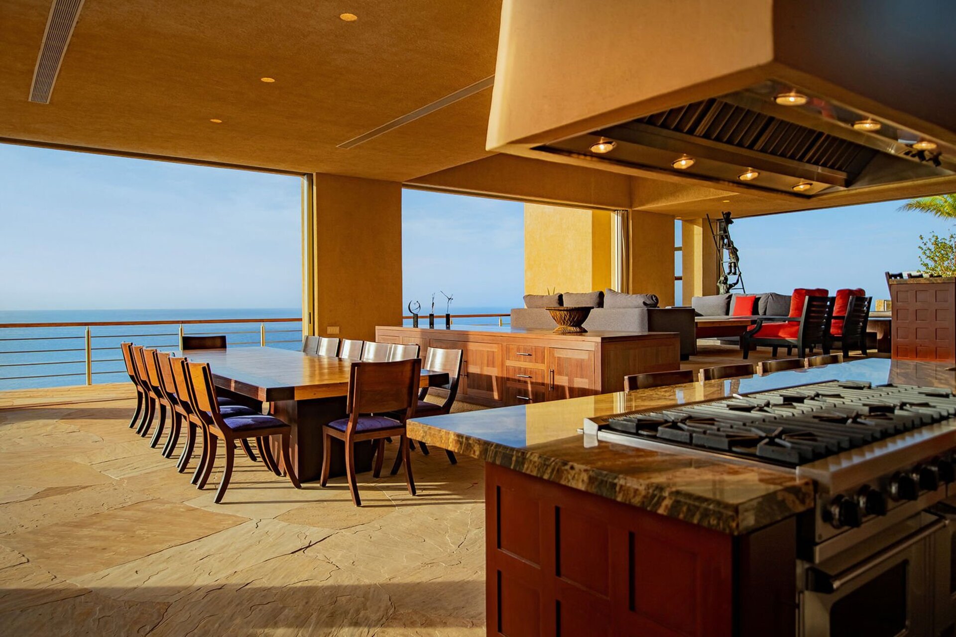 Cabo San Lucas Villa 1053'te Eşsiz Lüks ve Unutulmaz Manzaralar Sizi Bekliyor