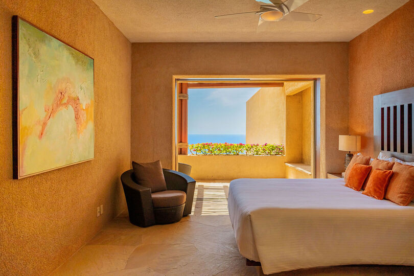 Cabo San Lucas Villa 1053'te Eşsiz Lüks ve Unutulmaz Manzaralar Sizi Bekliyor