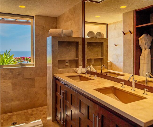 Cabo San Lucas Villa 1053'te Eşsiz Lüks ve Unutulmaz Manzaralar Sizi Bekliyor