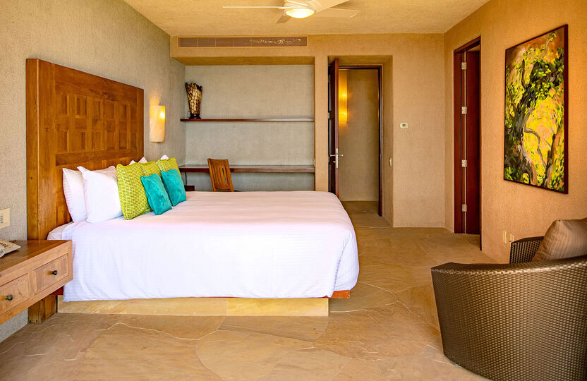 Cabo San Lucas Villa 1053'te Eşsiz Lüks ve Unutulmaz Manzaralar Sizi Bekliyor