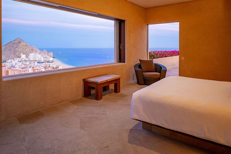 Cabo San Lucas Villa 1053'te Eşsiz Lüks ve Unutulmaz Manzaralar Sizi Bekliyor