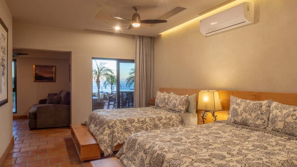 Cabo San Lucas'ta Muhteşem Manzaralı Lüks 5 Katlı Villa 1054