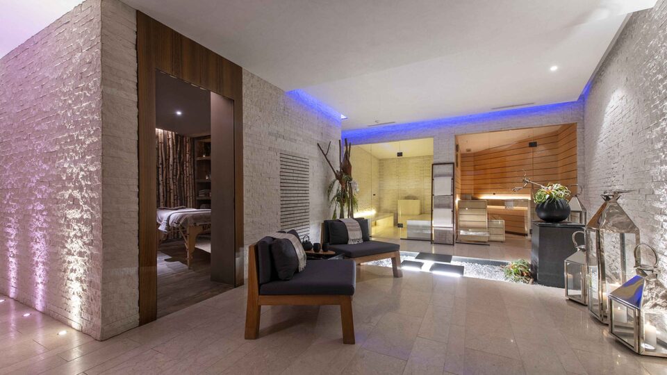 Eşsiz Lüks ve Nefes Kesici Alp Manzaraları, Valais Chalet 1401